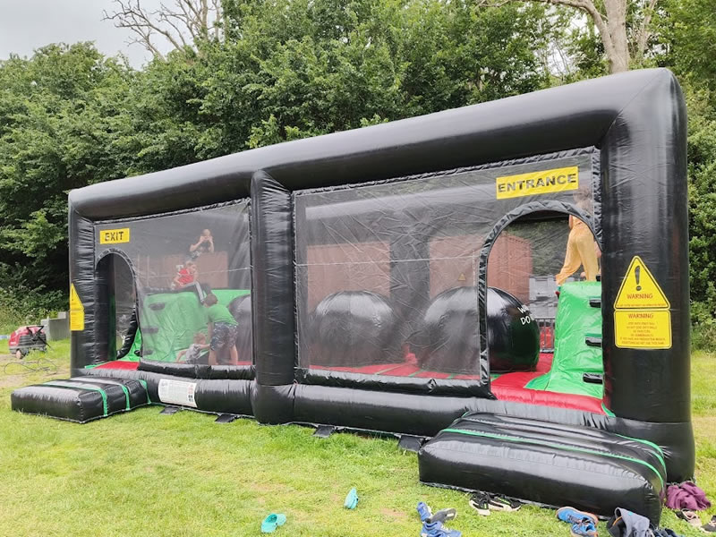 Giant Wipeout Inflatable Obstacle Game